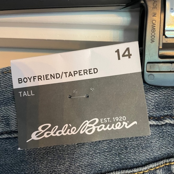 Eddie Bauer Jeans - Picture 3 of 5